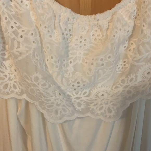 NEW! Off the Shoulder Maurices Top - Picture 5 of 10